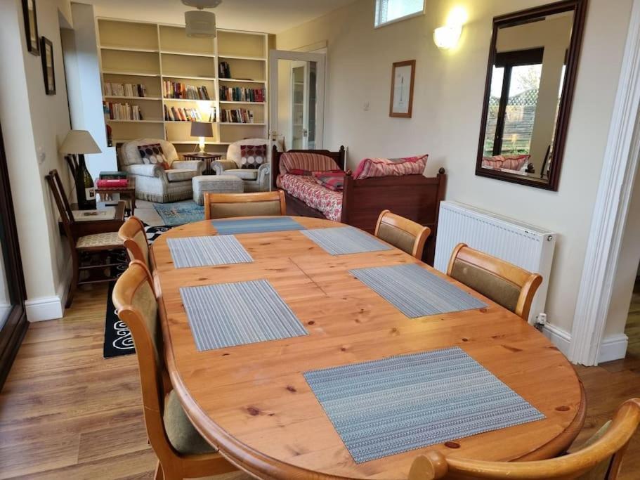 Spacious Detached Home With Beautiful Seaviews, Sleeps 6 Trimingham 외부 사진